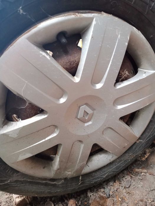 Opony + 195/60 r. 15