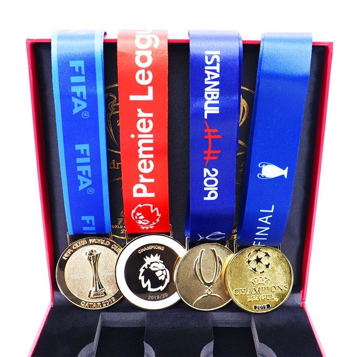 Чемпионские медали ФК Ливерпуль 2019