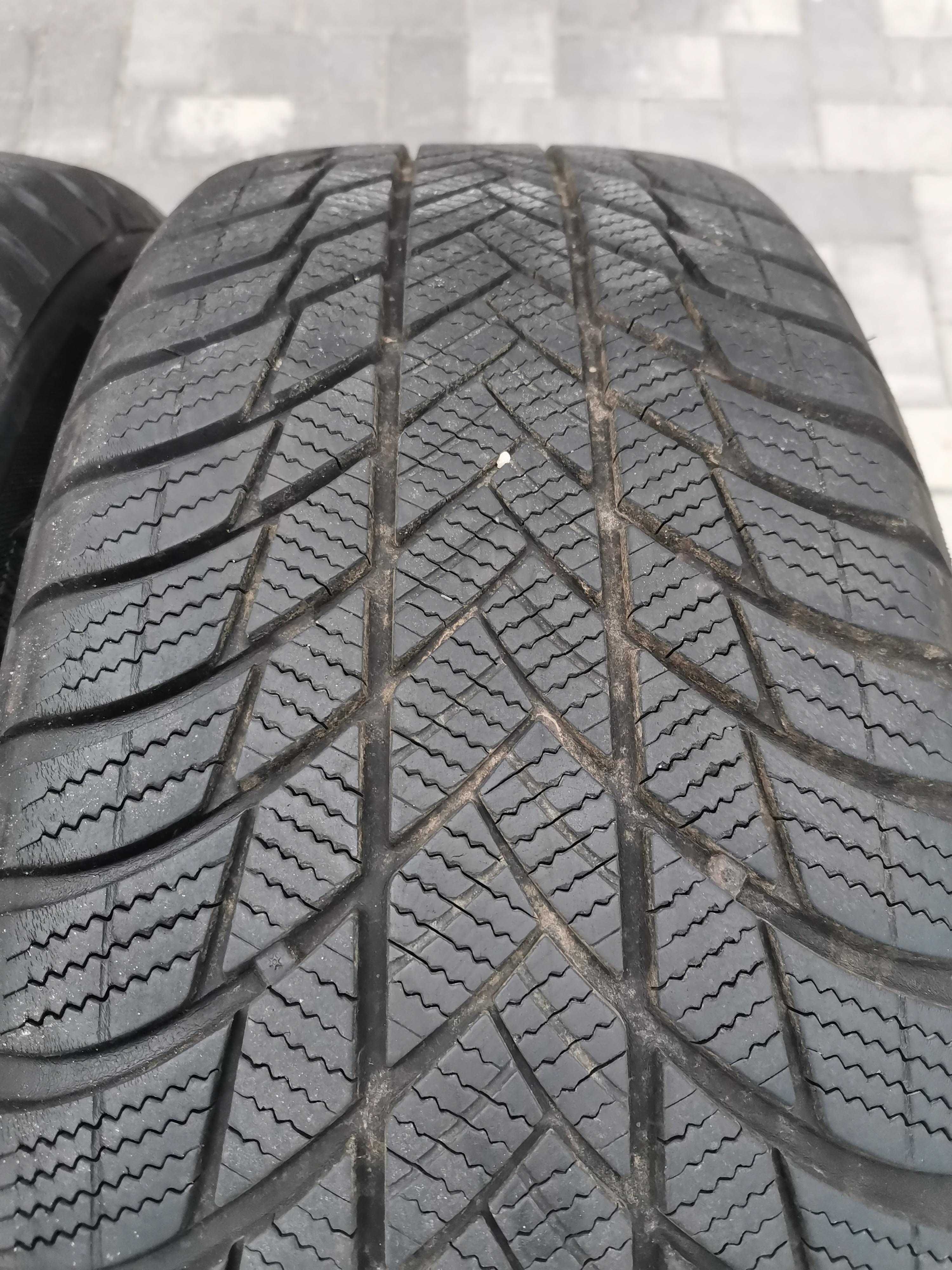 4 Opony zimowe Bridgestone Blizzak LM001 225/55 R18 102 V