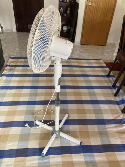 Ventoinha de pe selectline