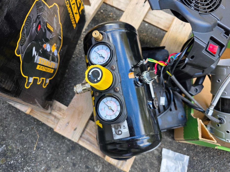 Kompresor STANLEY zestaw