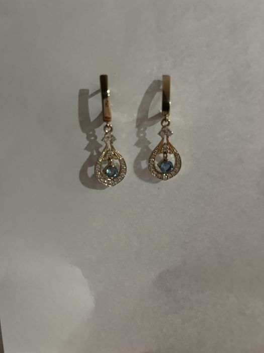 Золоті сережки підвіски