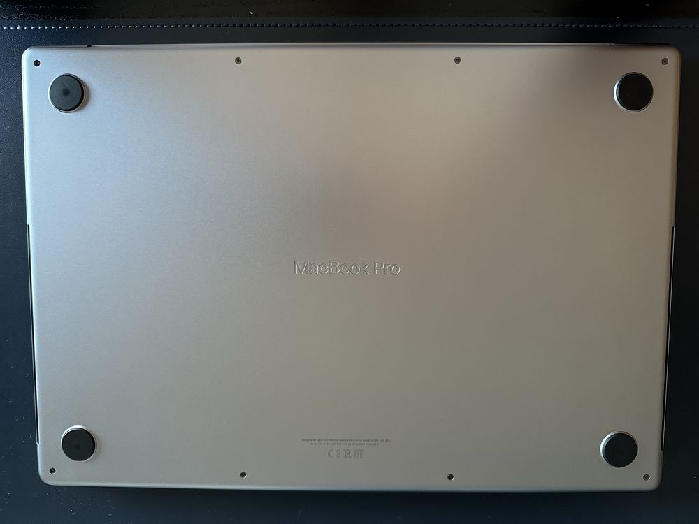 Apple - MacBook Pro M1 de 2021