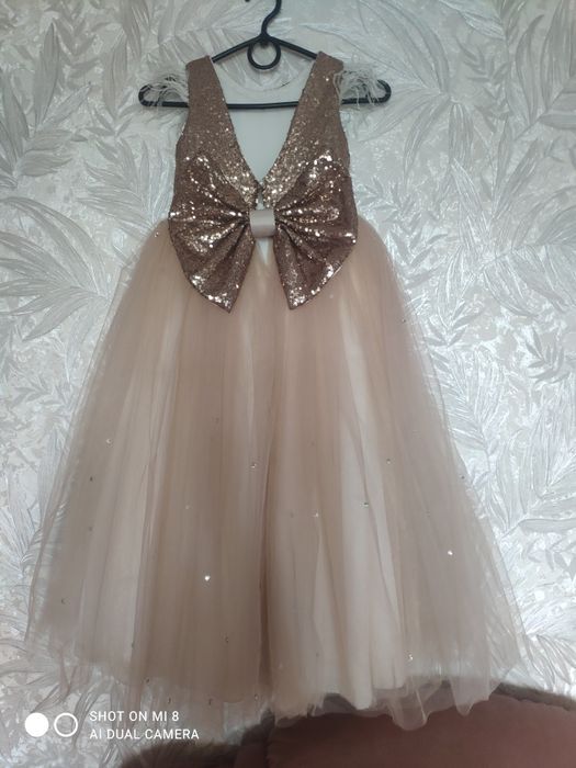 Плаття для дівчинки