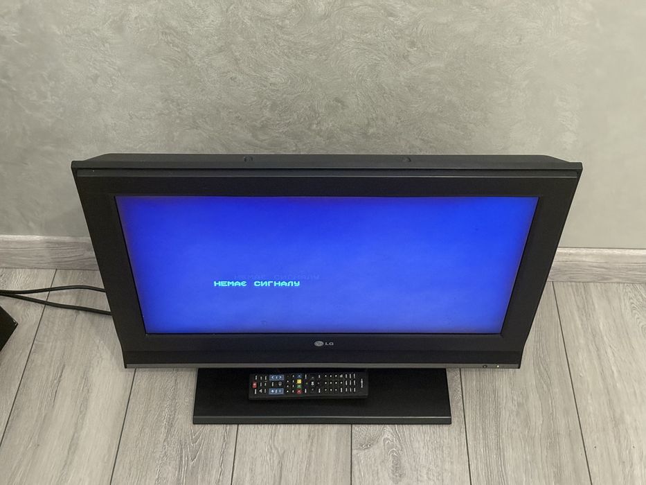 РК Телевізор LG 26LC41  26 Дюймів Телевизор LCD LED LG  HDMI