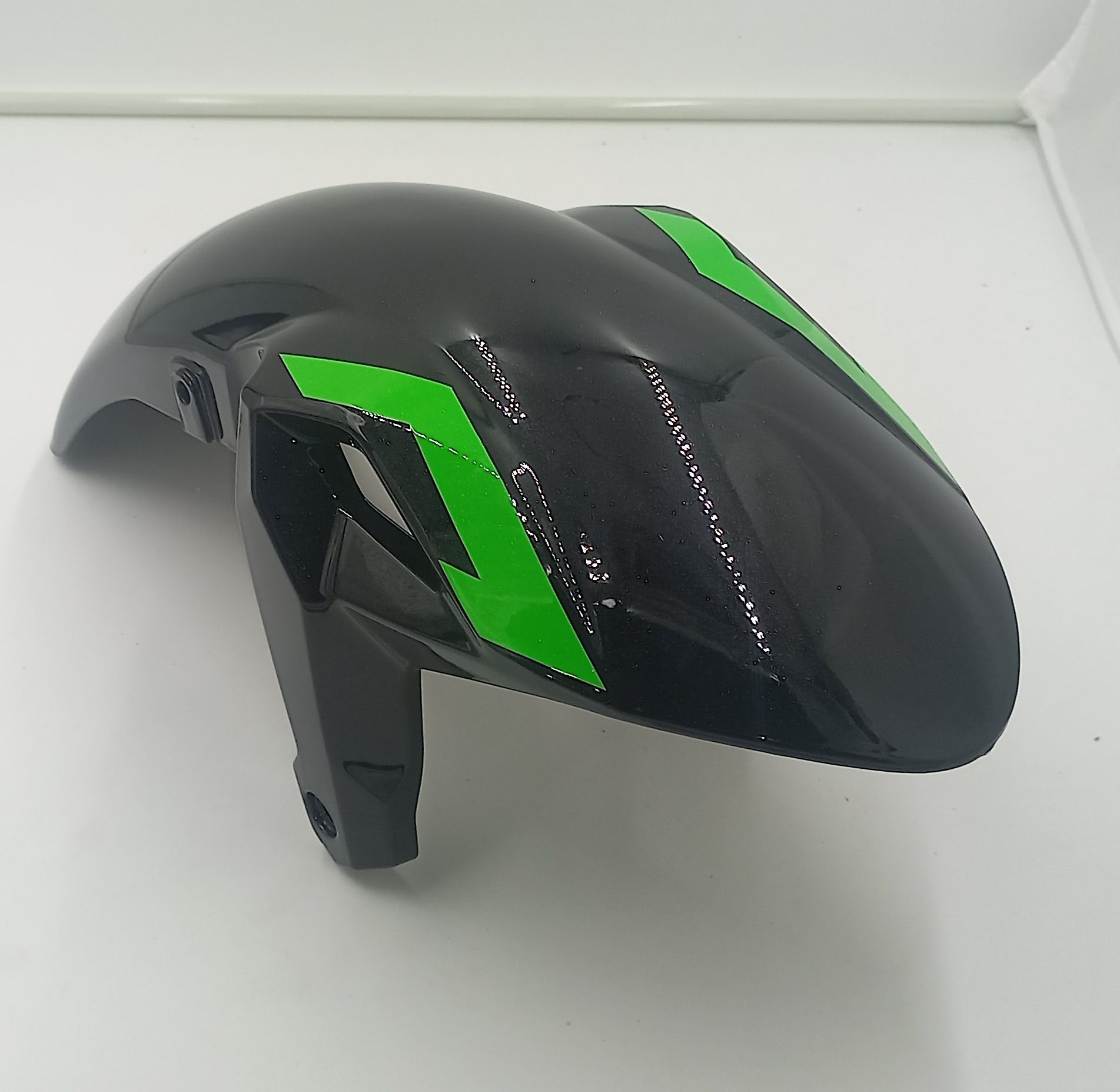 kawasaki z650 ninja 650 czarny metalik blotnik