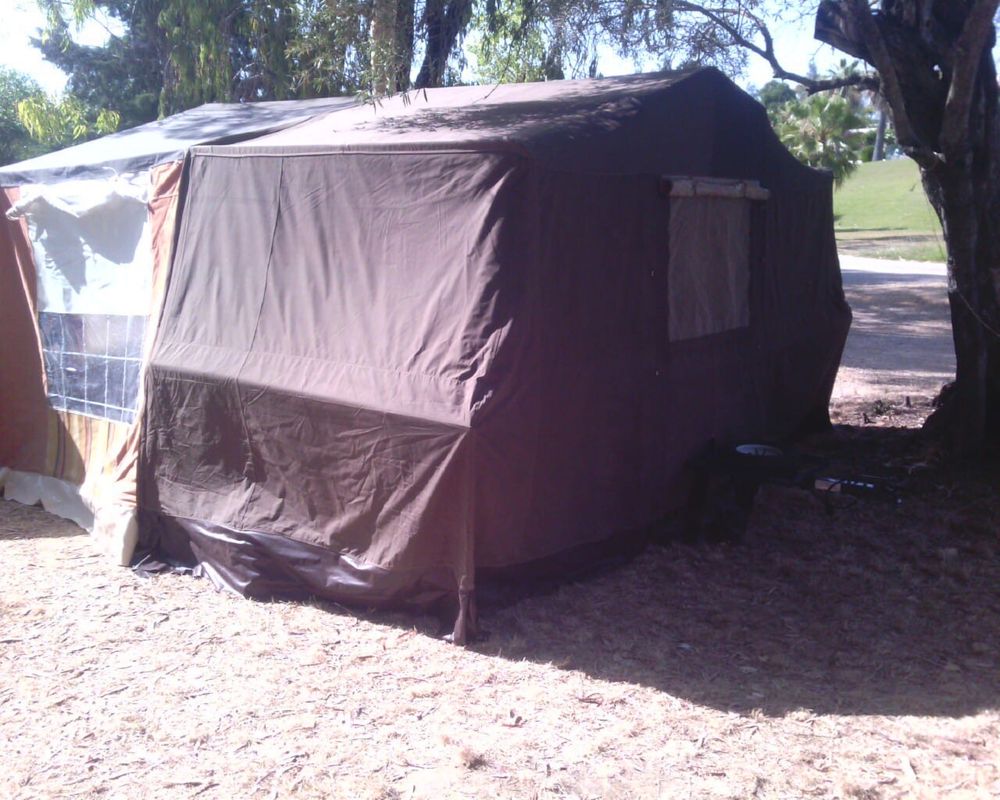 Atrelado Tenda com 2 quartos