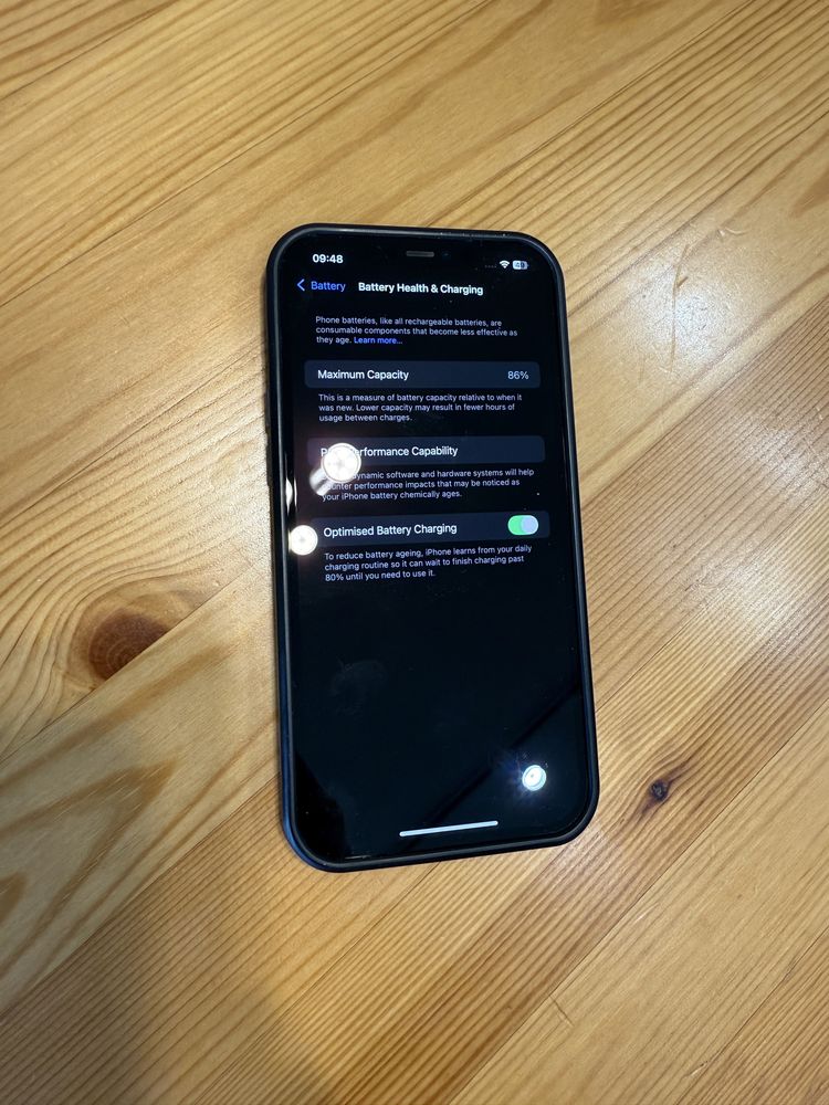 Чудовий IPhone 12 pro max 256gb