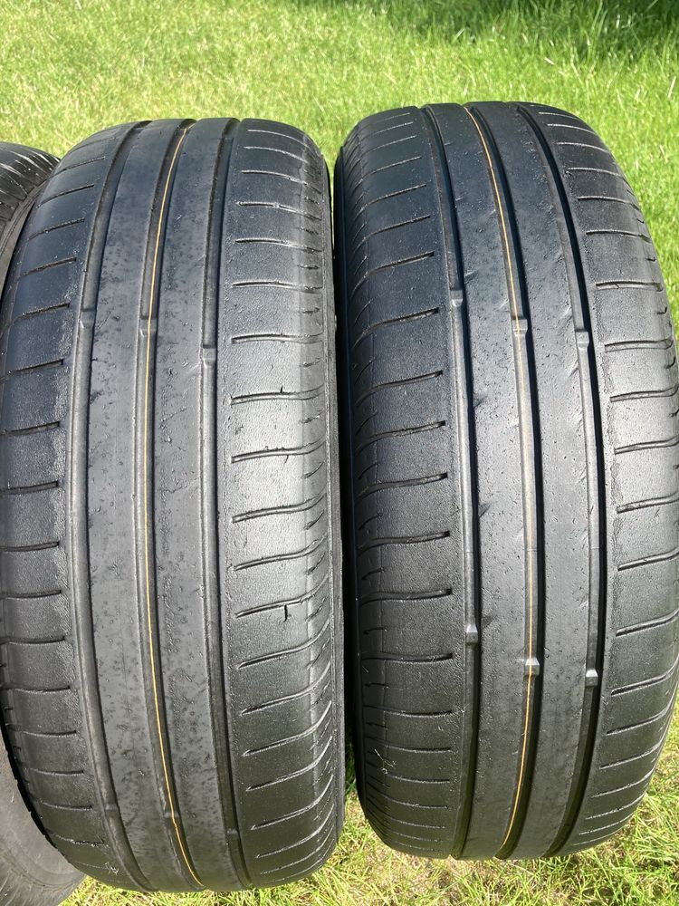 Комплект летних шин 185/65 R15 Nexen