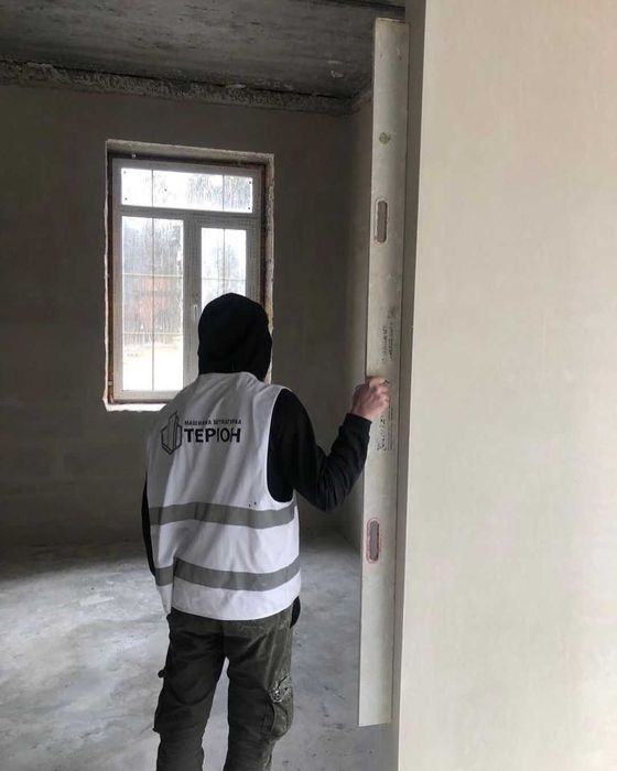 Штукатурка, машинна штукатурка, Стяжка підлоги.