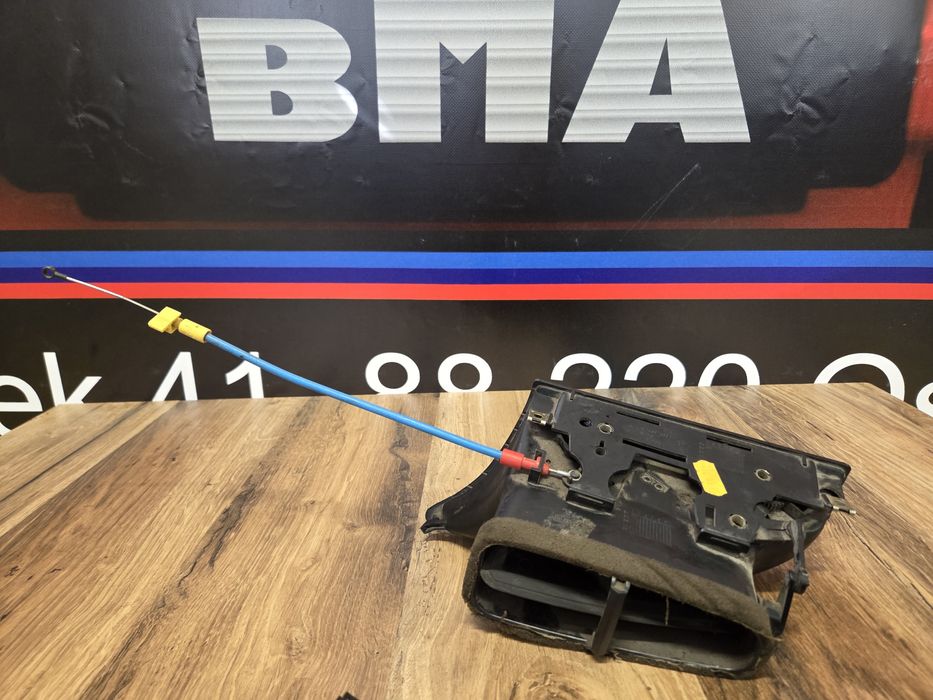 BMW E36 Kratka Nawiewu Wlot Powietrza Środkowa Na Linkę BDB 8.363533