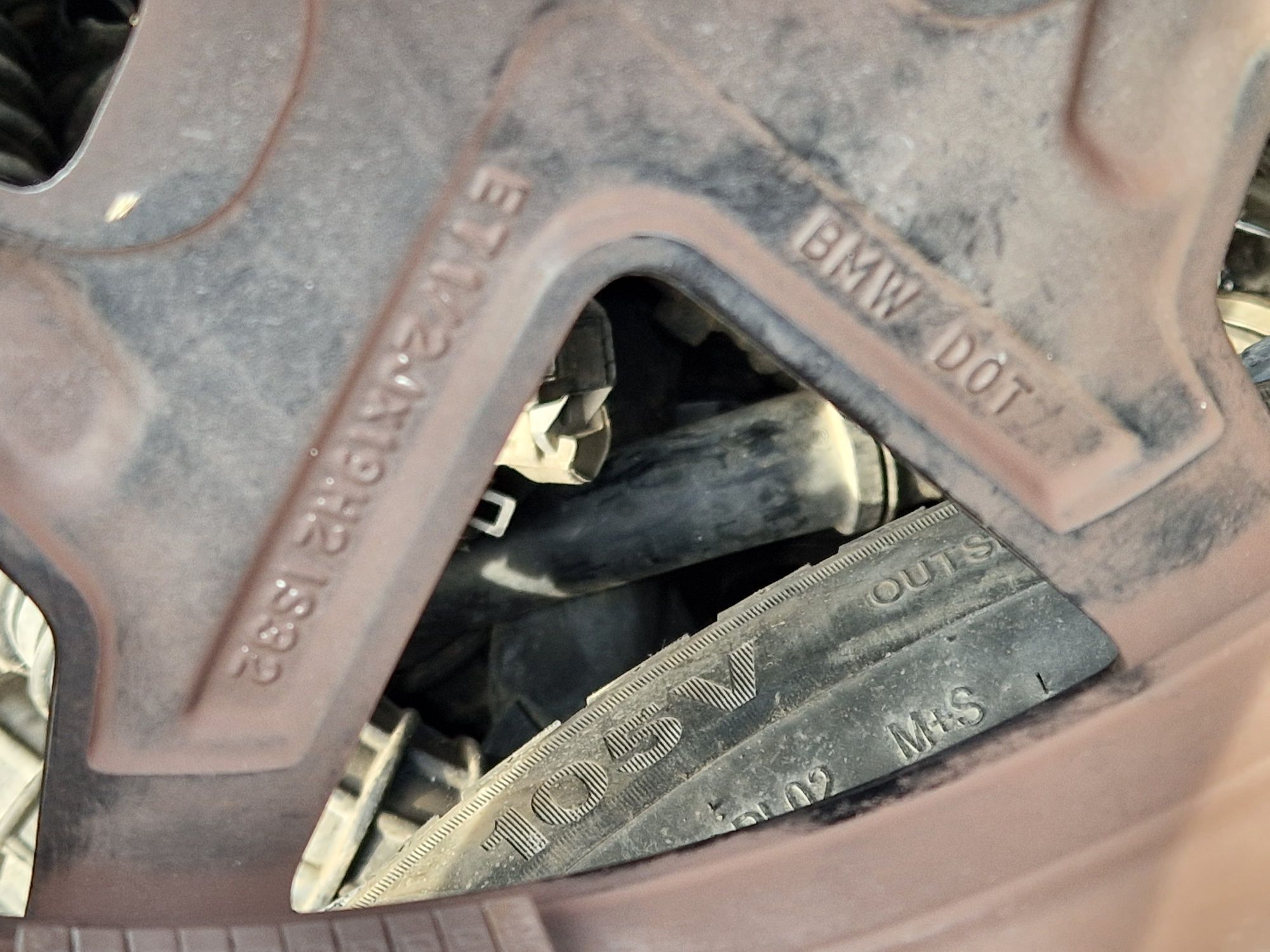 Oryginalne Koła BMW X3 G01 M-power 245/40R19 zima 5mm 21r.