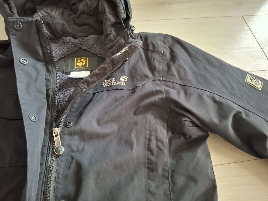 Kurtka jack wolfskin roz 36/38 taliowana