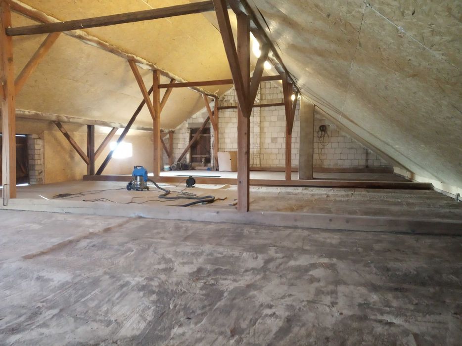 Ocieplony magazyn, regały, toaleta, pilnowany 24 H, północna obwodnica