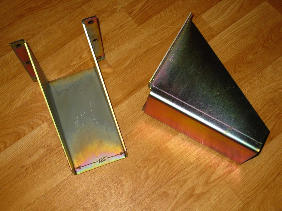 stalowy ocynkowany wieszak belki solidny 2 sztuki.