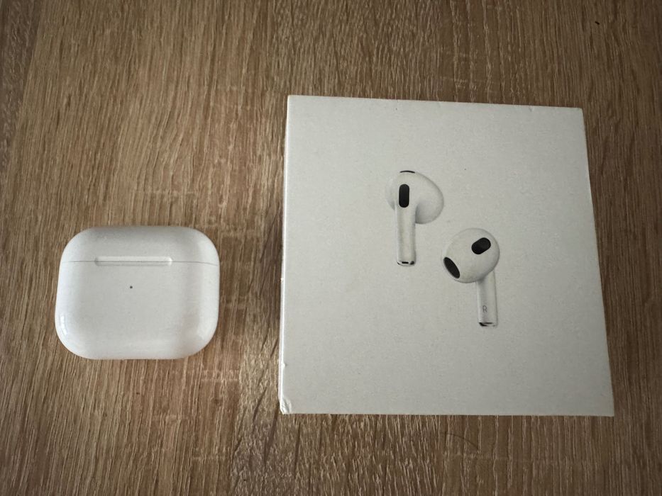 Кейс от AirPods 3
