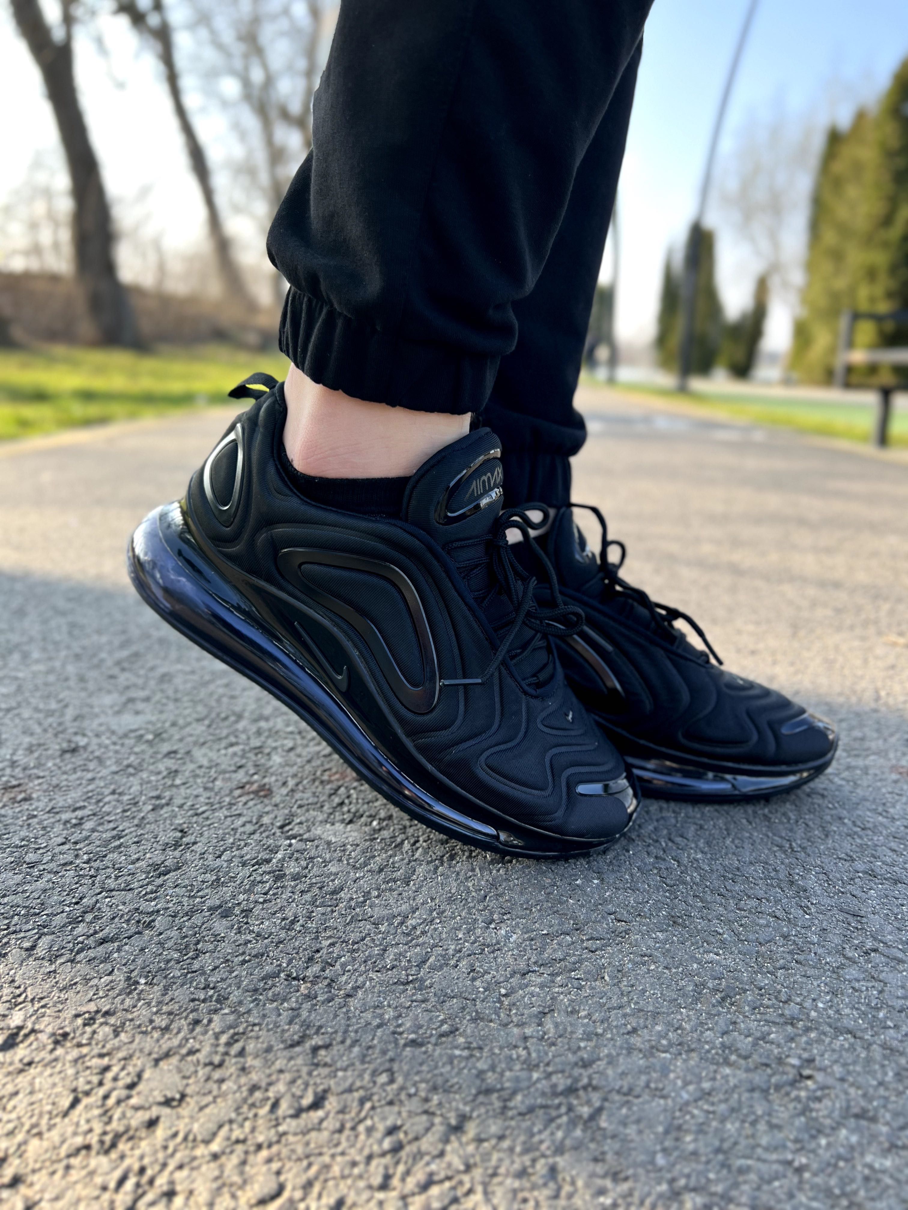 Мужские кроссовки Nike Air Max 720 Black. Размеры 40-45