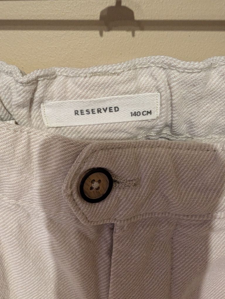 Spodnie Reserved beżowe r. 140 eleganckie