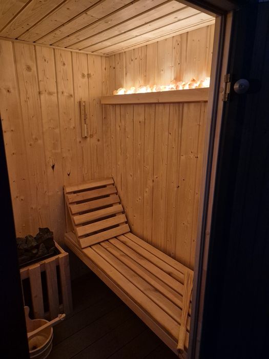 Sauna 4-osobowa, piec elektryczny 6kW