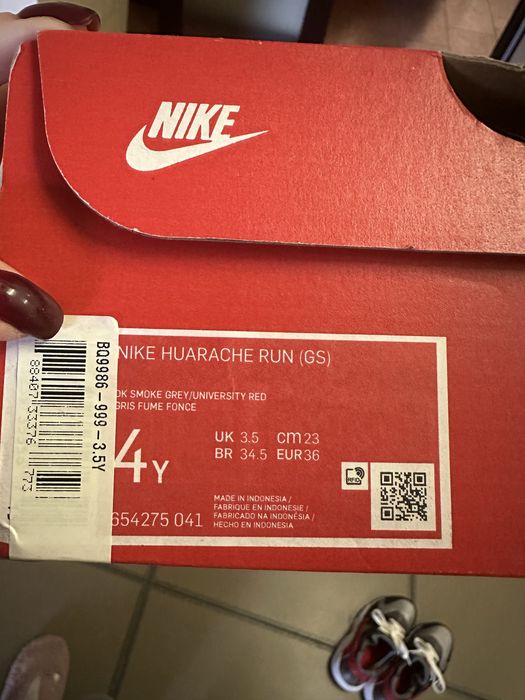Кросівки Nike Air Huarache Run Gs Smoke Grey University Red 35-36