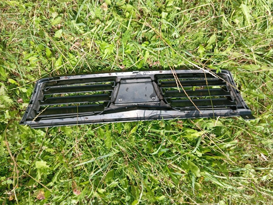 Grill atrapa chłodnicy Zderzaka przód Polonez Caro