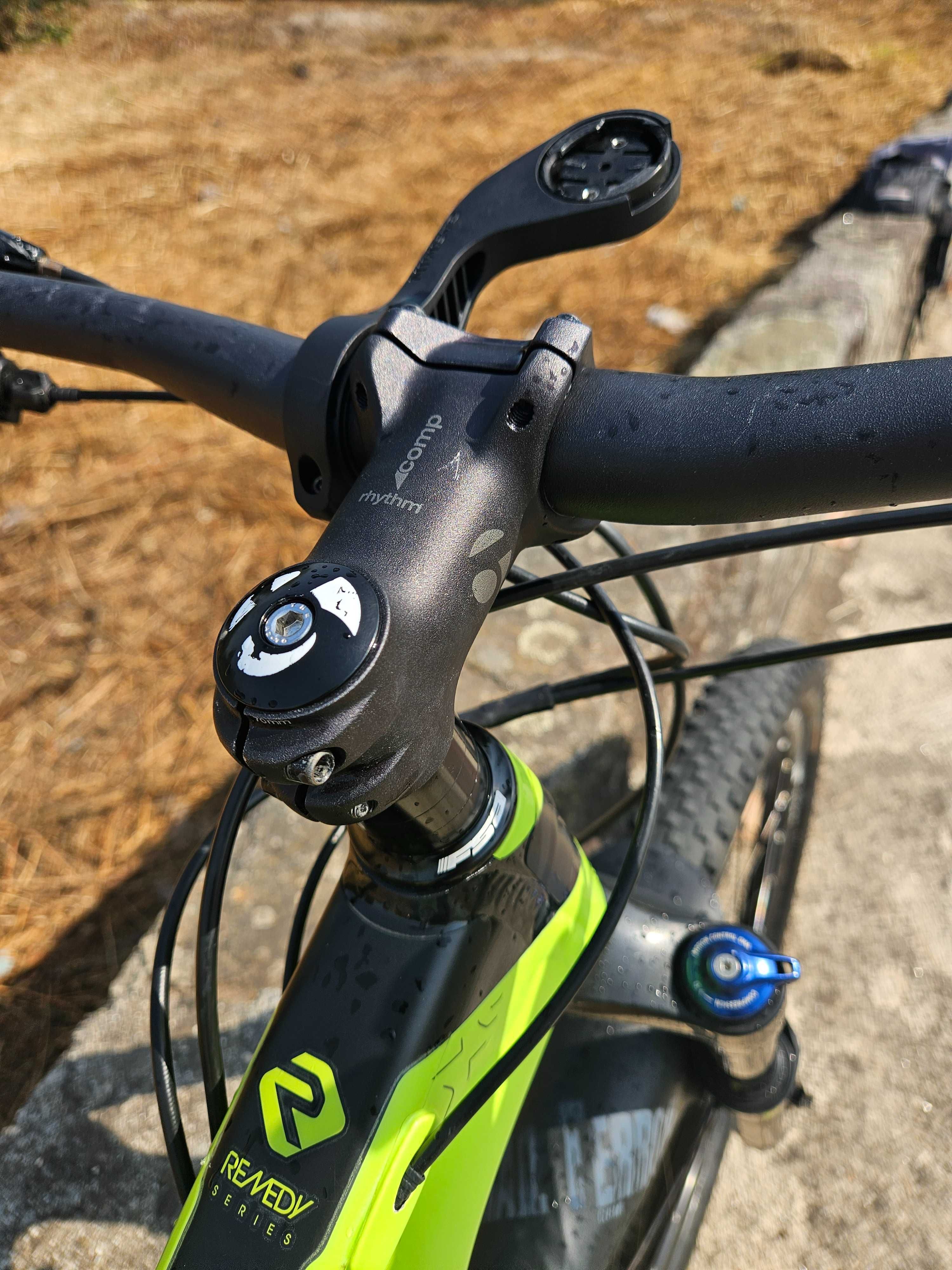 Bicicleta Trek Remedy 7 - 27.5 + Specialized Allez