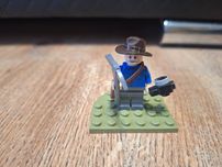 Figurka/ ludzik lego jurassic world