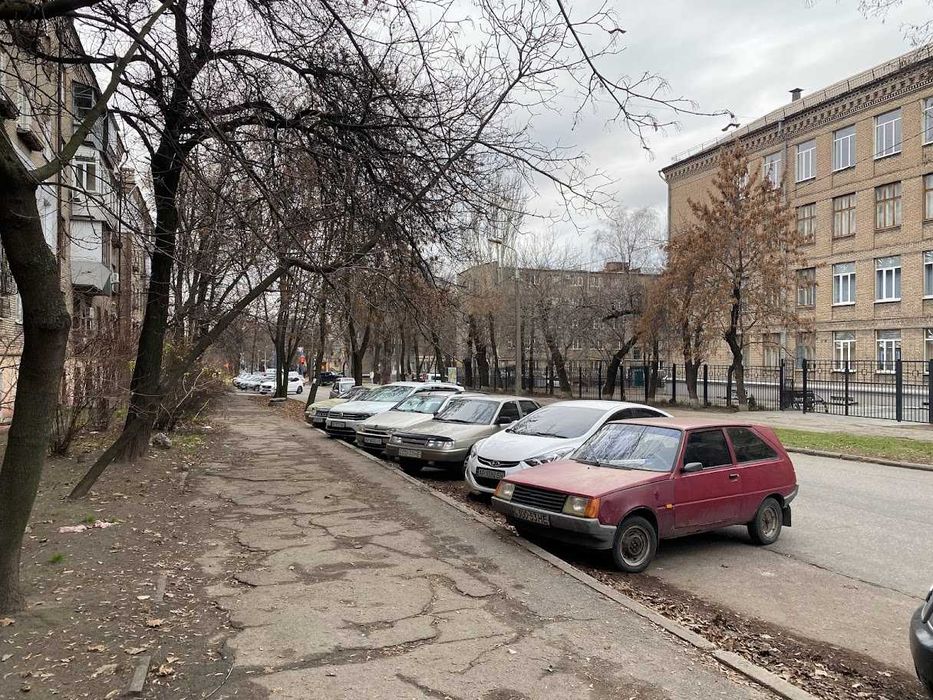 Продаж приміщення 324 кв.м. вул. Миру
