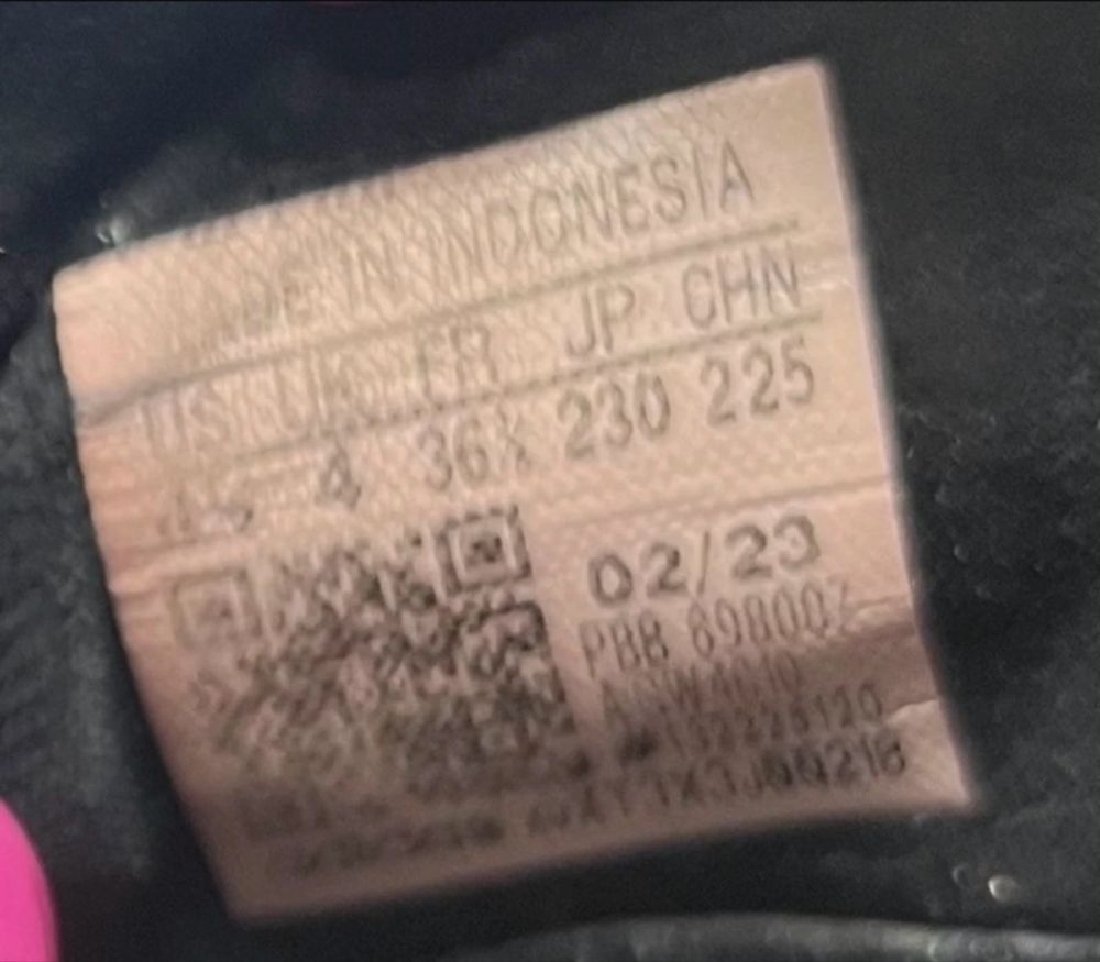 Chuteiras de crianca adidas