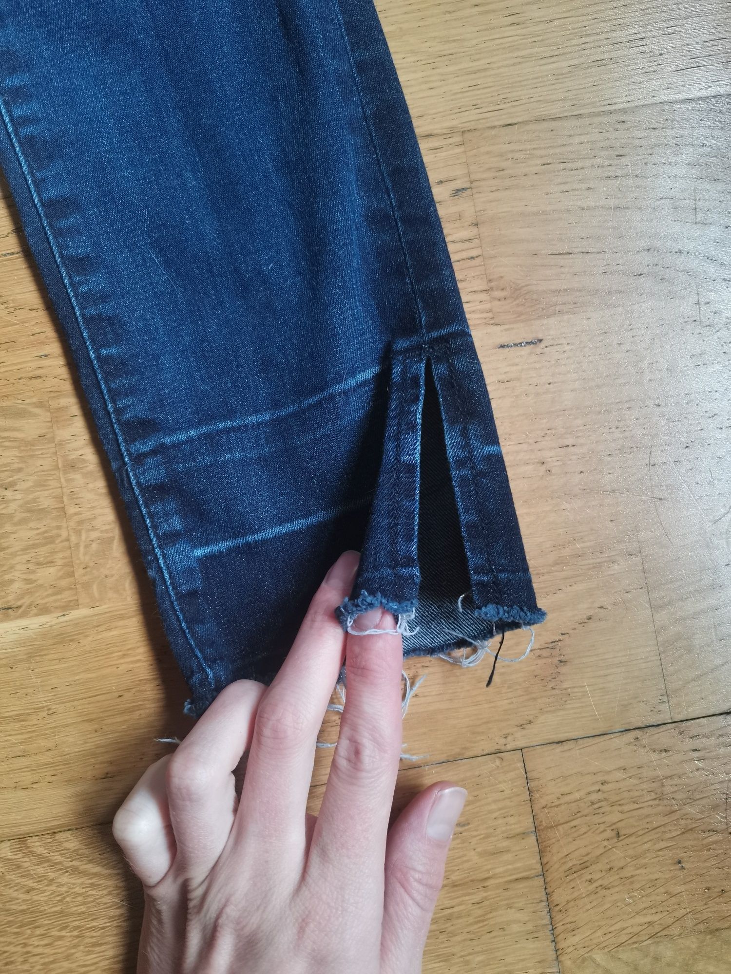 Spodnie jeansowe dla dziewczynki Hugo Boss