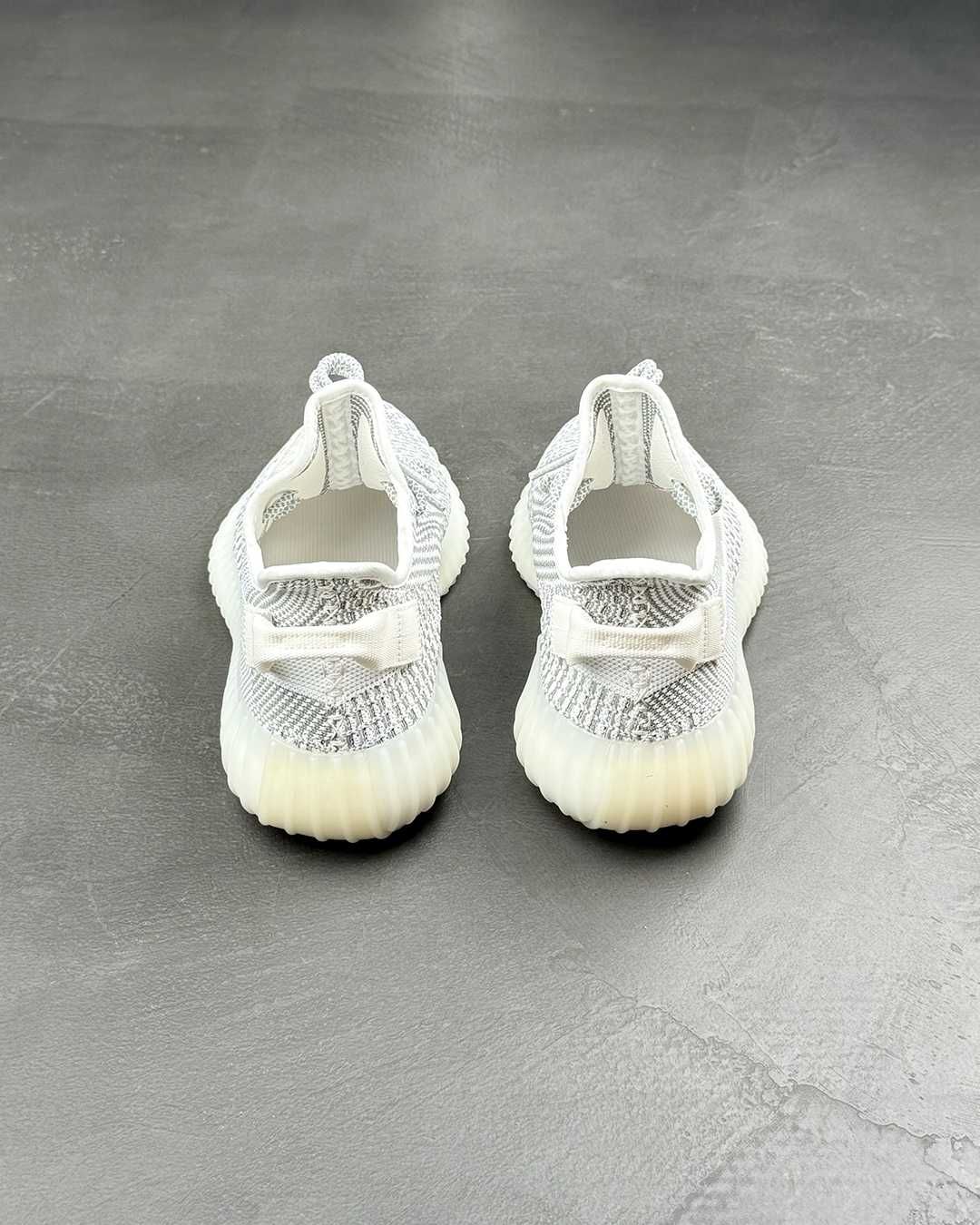 Кросівки Yeezy Boost 350 V2 Static (Non-Reflective)