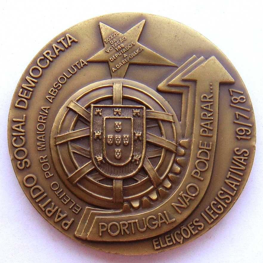 Medalha em Bronze Política 1º Ministro Cavaco Silva PSD 1987