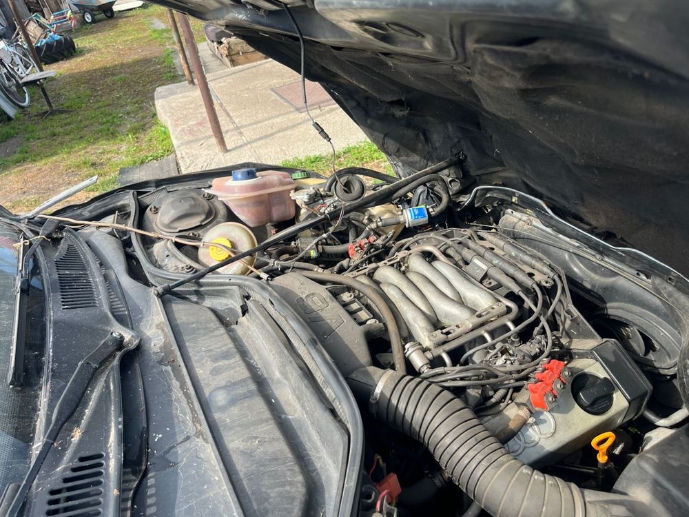 Автомобіль Ауді А6