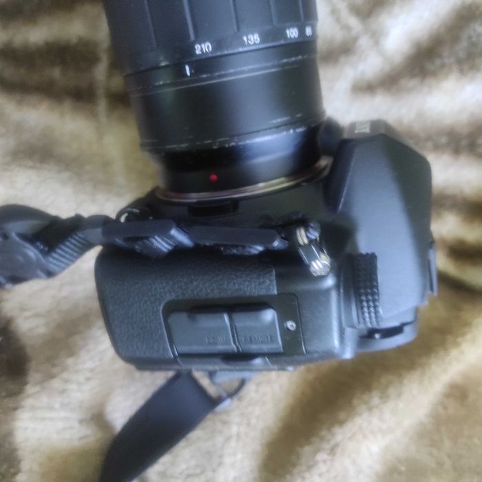 sigma 70-210 mm 2.8 sony a full frame 18-55 75-300mm і інші