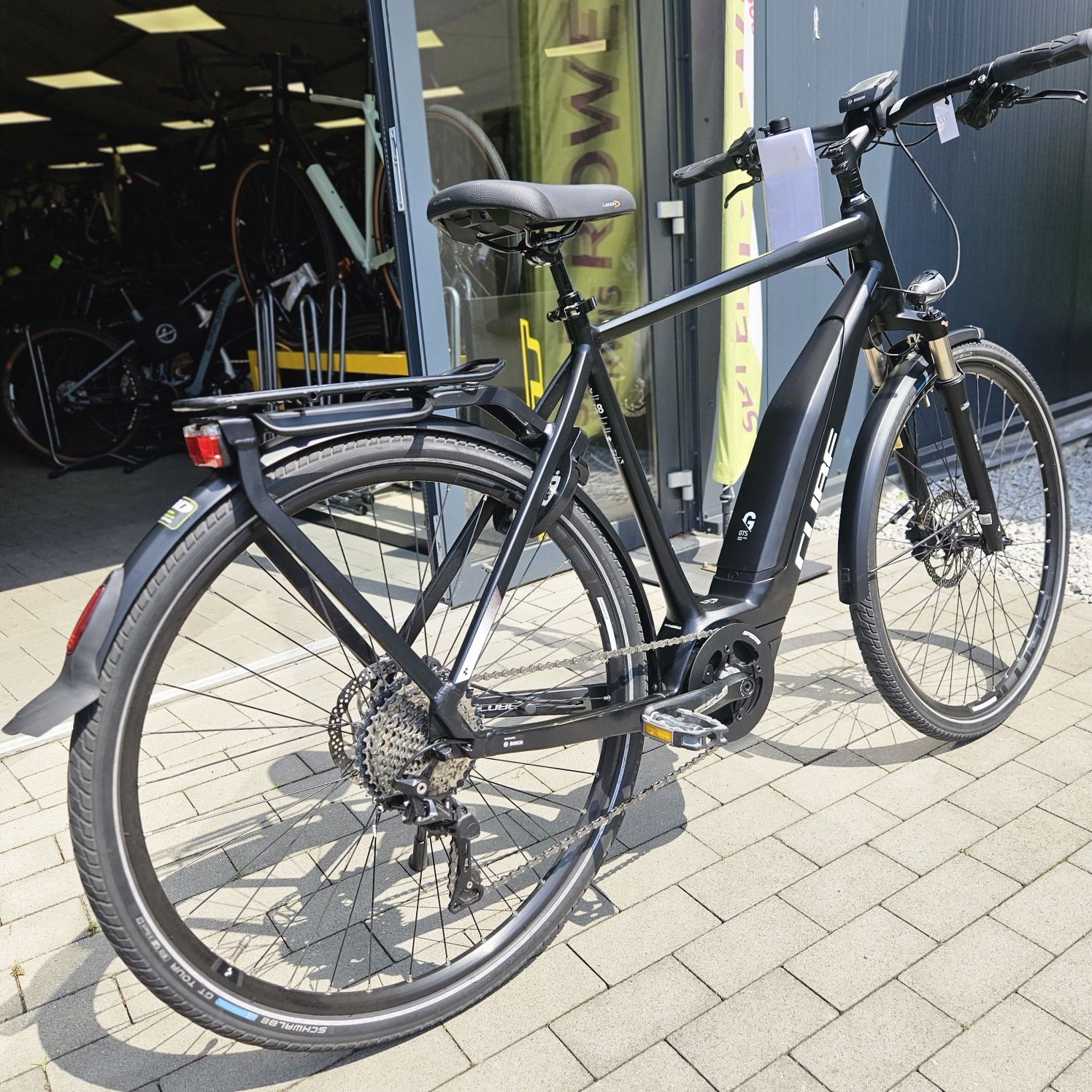 Rower elektryczny CUBE Touringe pro BOSCH +raport baterii (403)