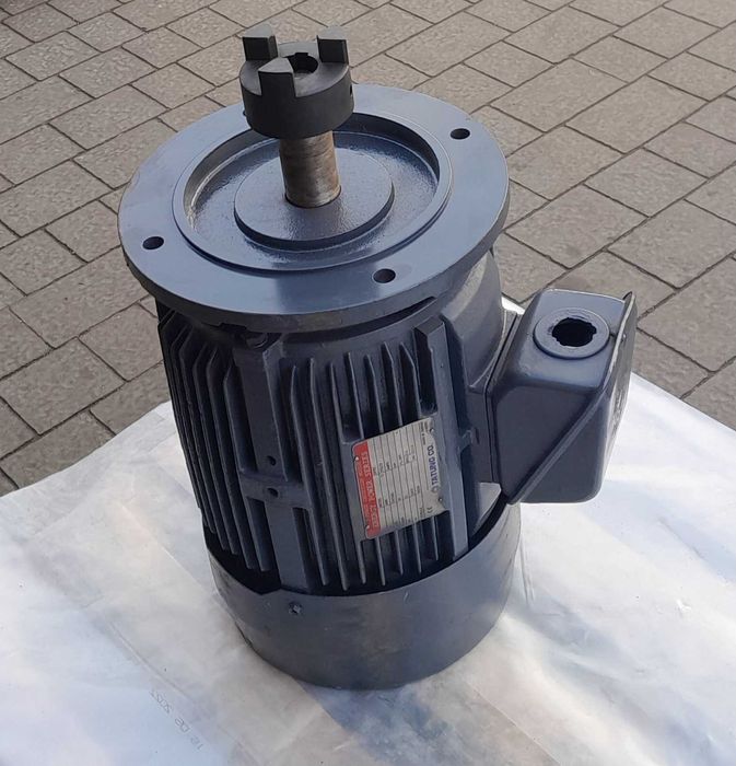 Silnik elektryczny 11 kW 1470 obr/min