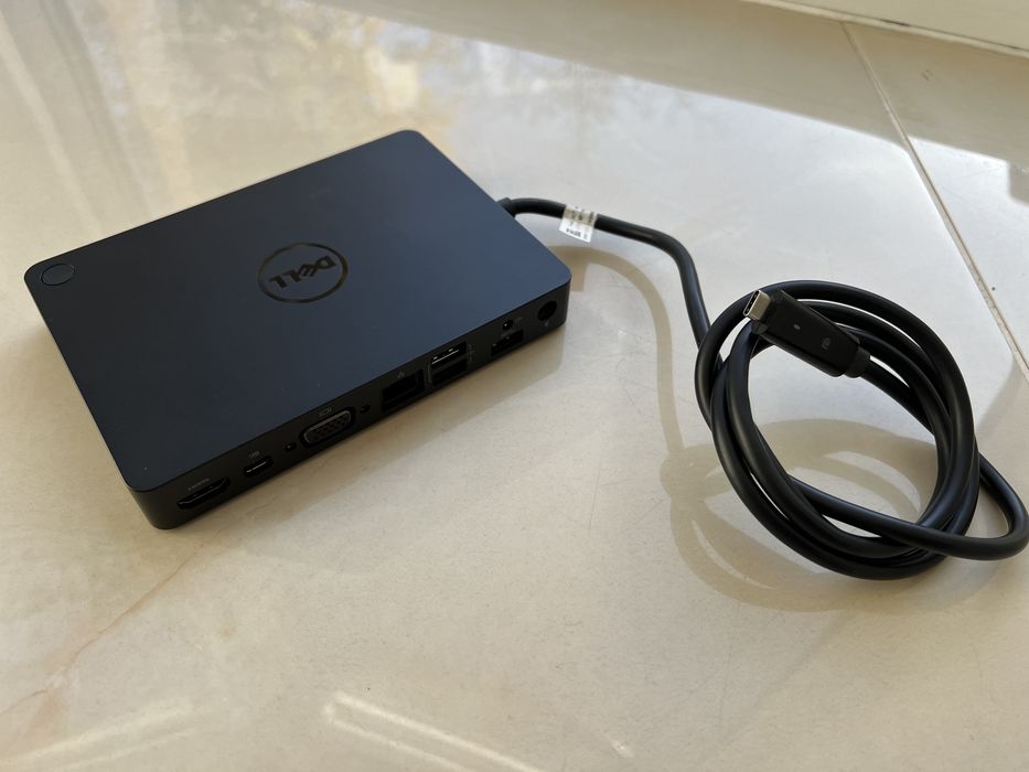 Dell stacja dokujaca na USBC - Model WD15