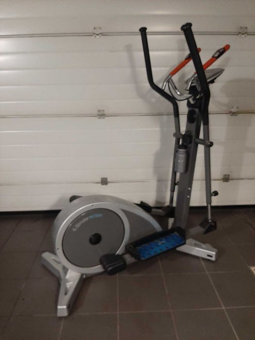 Rower eliptyczny magnetyczny Body Sculpture e strider BE 7200 ergometr