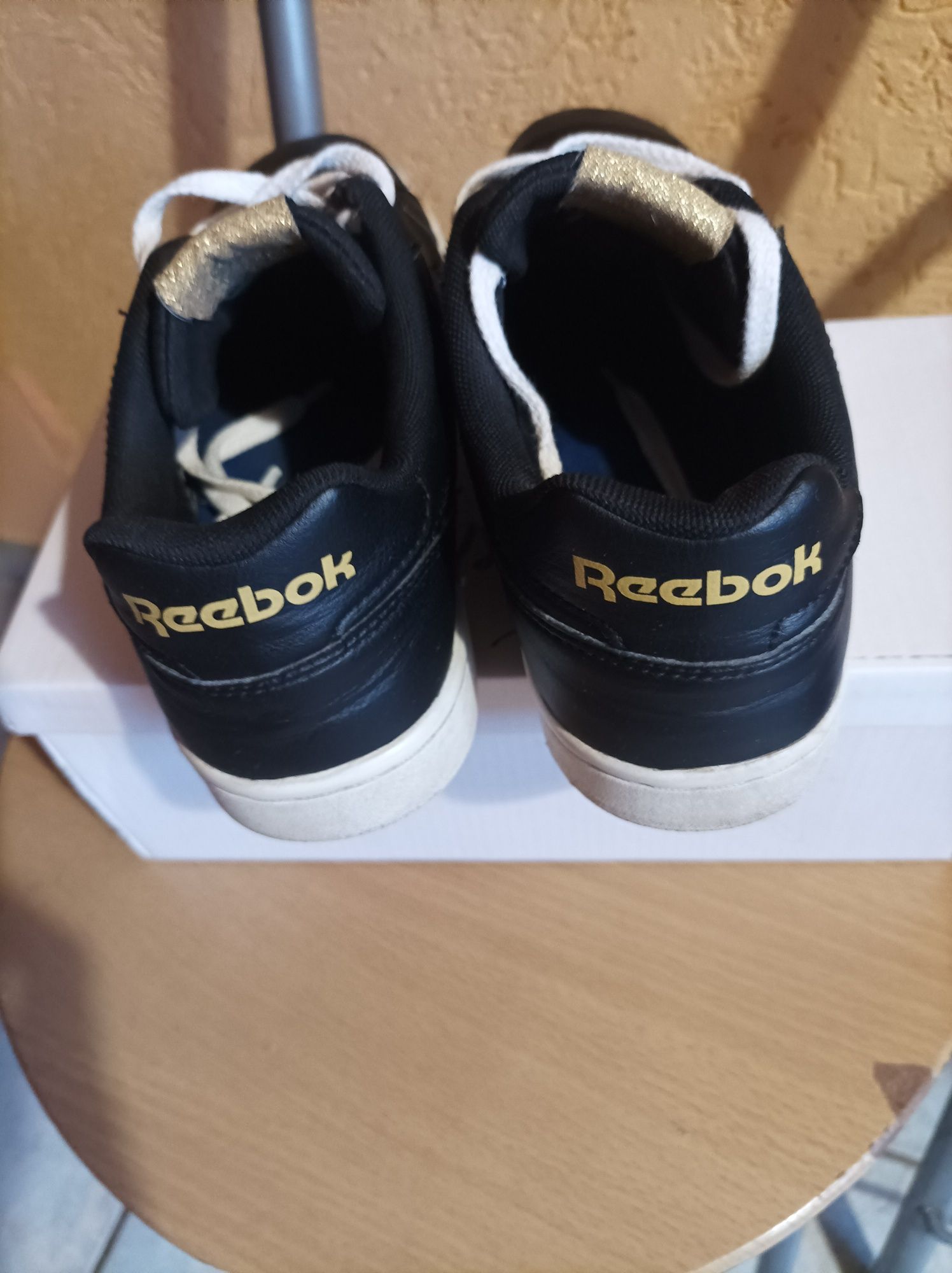 Sprzedam adidasy damskie firmy Reebok roz.38,5 (wkladka 25 cm)