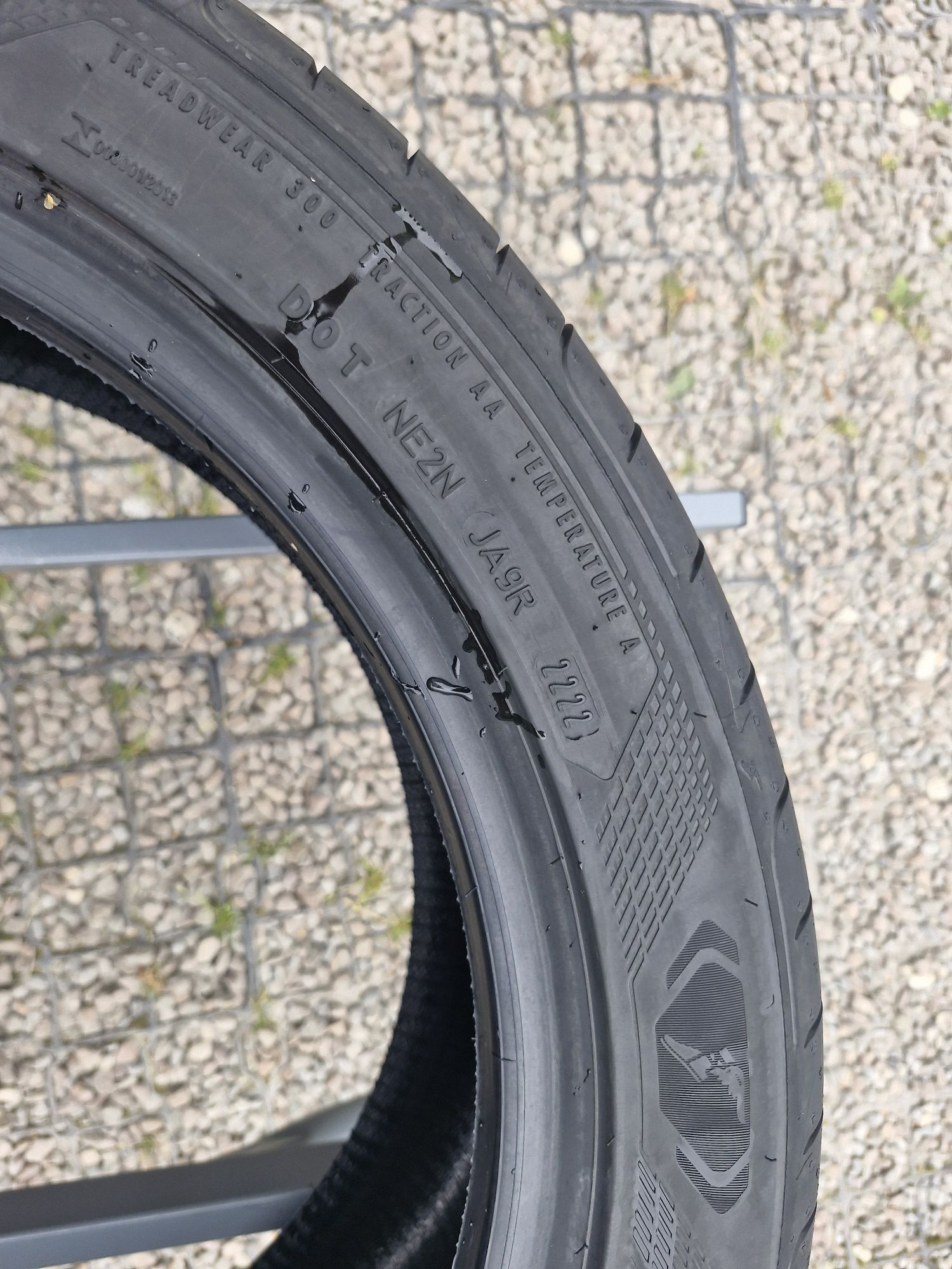 Para Opony letnie Good/Year 255/40 18R
