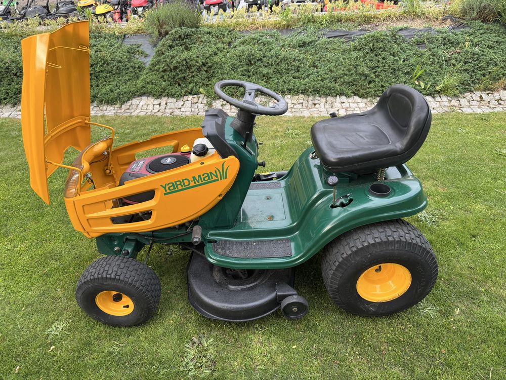 Traktorek YardMan 12,5 konia