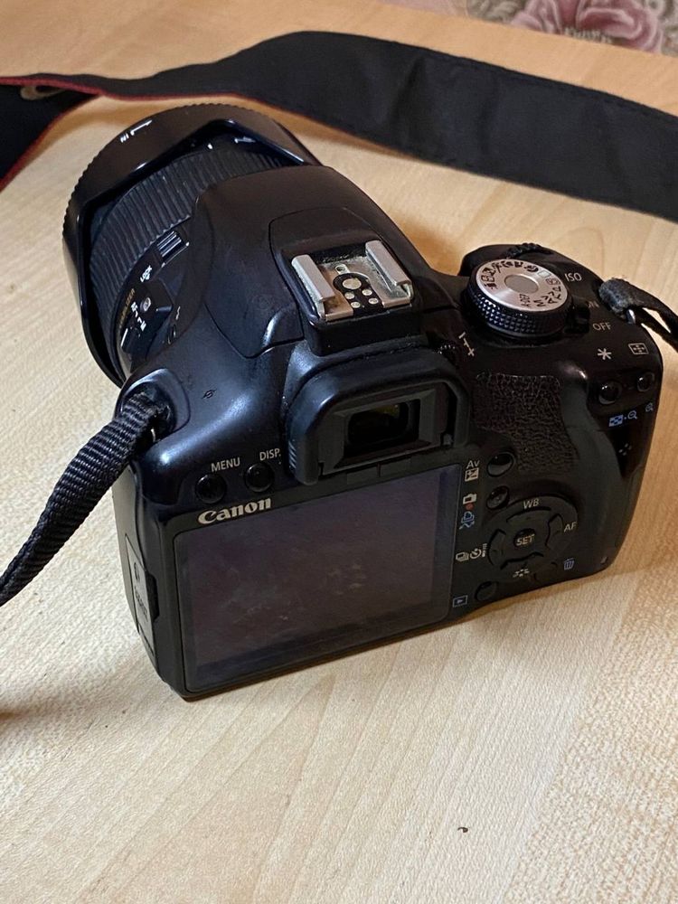 Фотоапарат Canon EOS 500D Об'єктив Sigma 18-200 mm