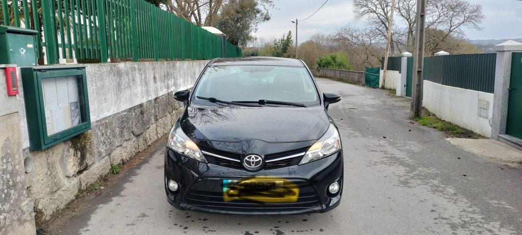 Toyota verso 7 lugares