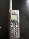 Telefon satelitarny