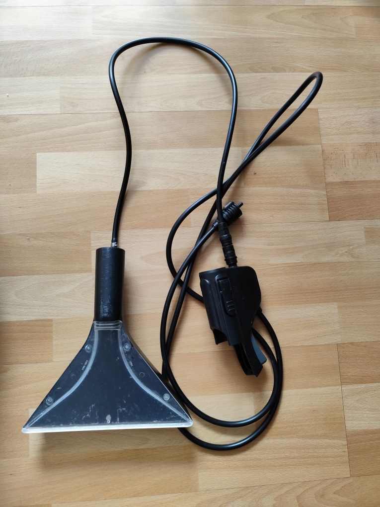 Odkurzacz piorący Karcher SE4001 plus akcesoria