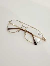 Скляні окуляри для зору