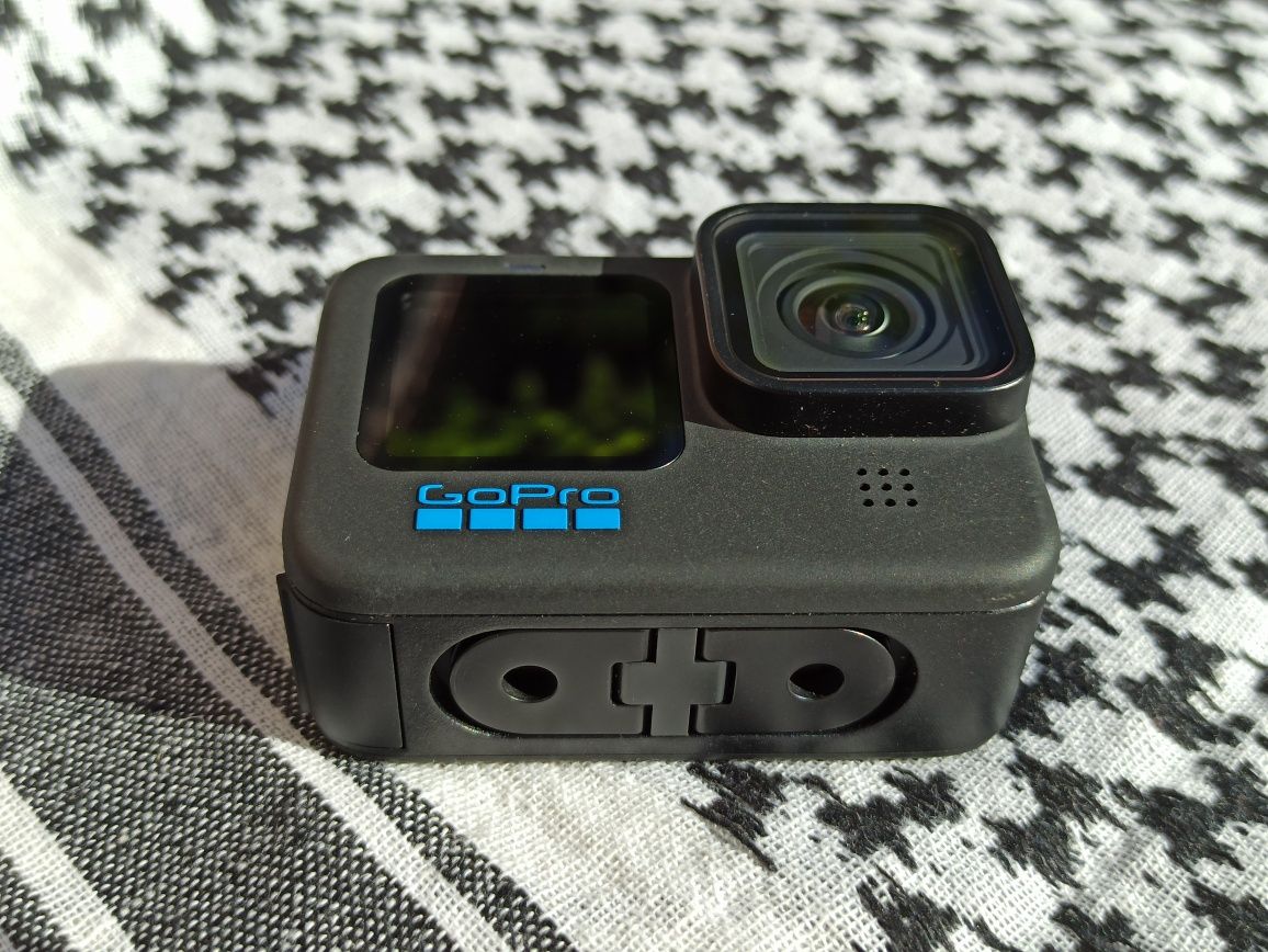 GoPro Hero 10 Black з гарантією.