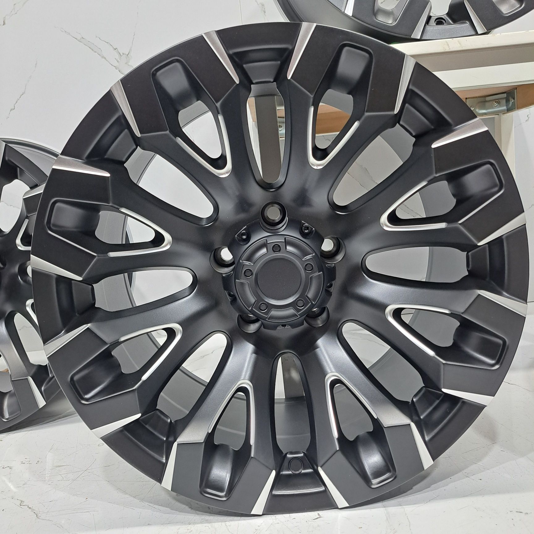 Jantes 17" LOOK Black Rhino off road 4x4 Jeep 5x127
