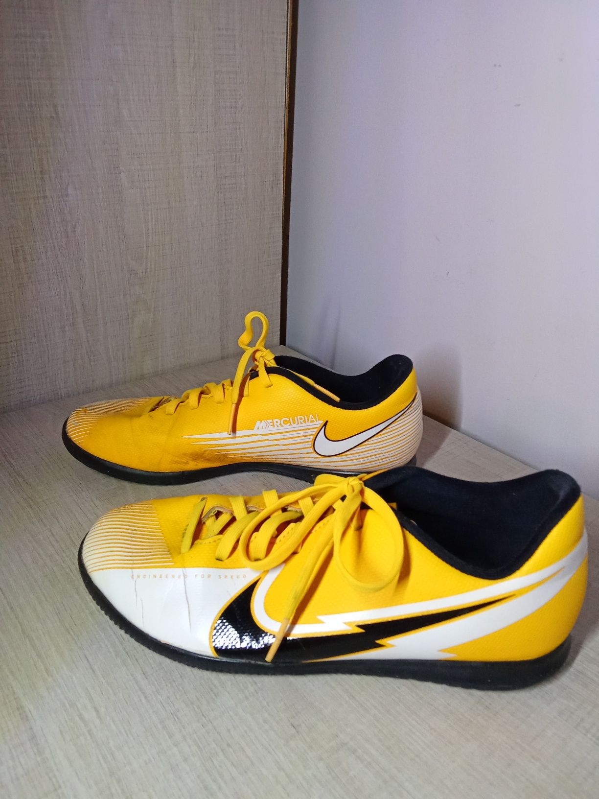 Halówki Nike rozmiar 38