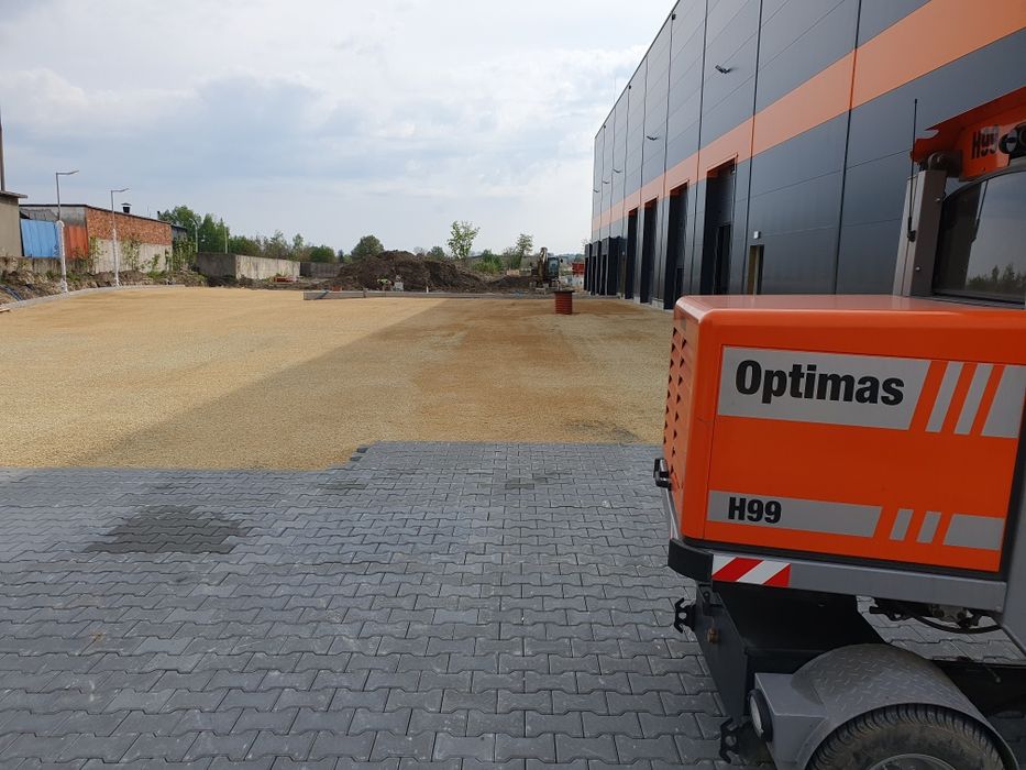 Maszynowe układanie kostki, przemysłowe układanie